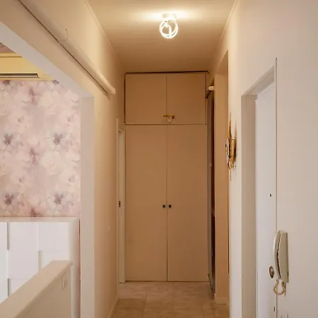 Casa Thaila - Box Auto Gratuito * Milan